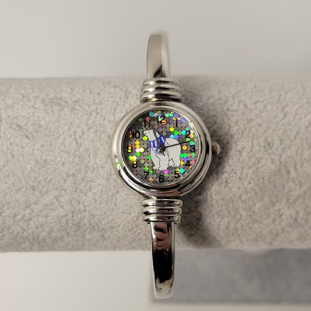 ▪︎Like New! Polar Bear Watch